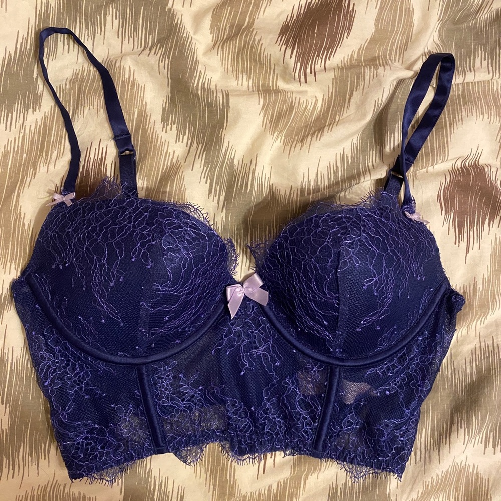 Victoria’s Secret floral lace push-up bustier